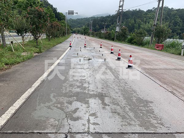 高填方路段注浆